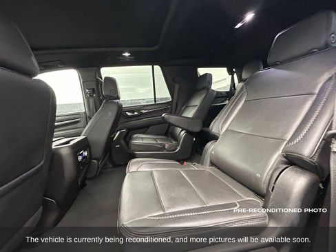 Used 2023 GMC Yukon Denali image 12