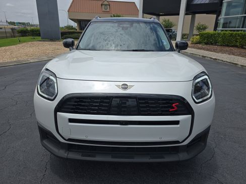 Used 2025 MINI Cooper Countryman S w/ Comfort Package Max image 3