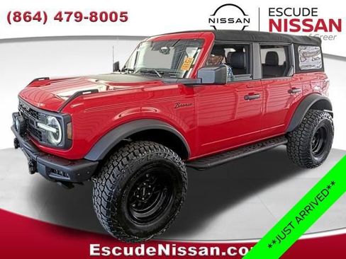 Used 2023 Ford Bronco Black Diamond image 1