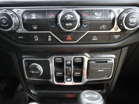 Certified 2021 Jeep Wrangler Unlimited Sport image 23