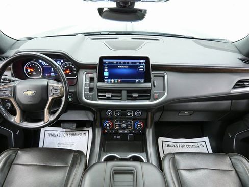 Used 2021 Chevrolet Suburban High Country w/ Premium Package image 24
