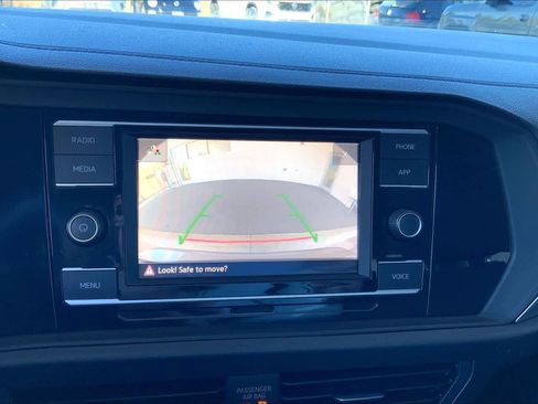 Used 2021 Volkswagen Jetta S image 27