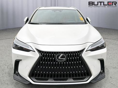 Used 2023 Lexus NX 250 FWD image 10