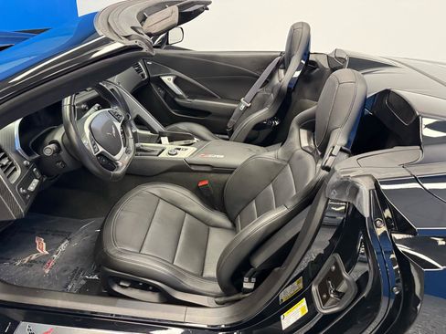 Used 2017 Chevrolet Corvette Z06 RWD image 14
