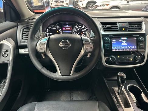 Used 2018 Nissan Altima 2.5 SR w/ SR Special Edition FWD image 17