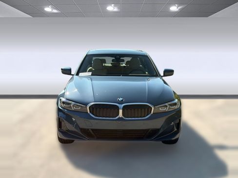 New 2026 BMW 330i Sedan w/ Convenience Package RWD image 6