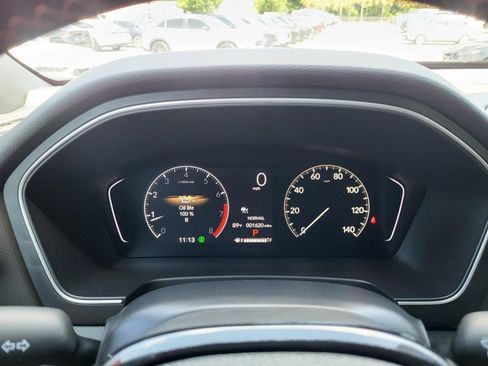 Used 2025 Honda Pilot Sport image 21