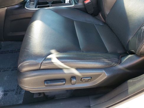 Used 2016 Honda CR-V Touring image 29