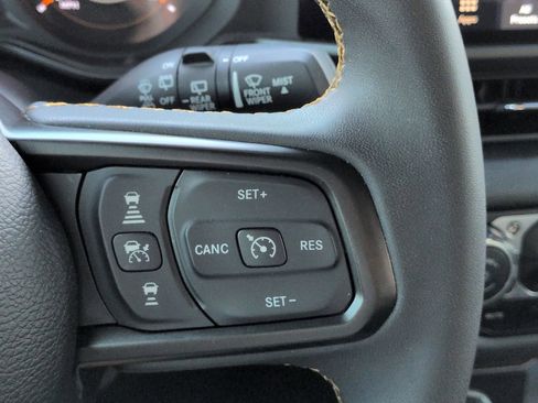 Used 2024 Jeep Wrangler Sport AWD/4WD image 21