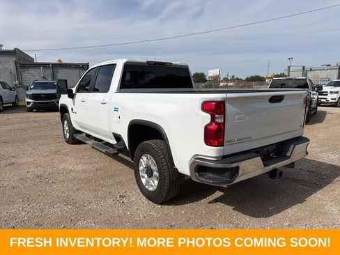 Used 2023 Chevrolet Silverado 2500 LT w/ Convenience Package AWD/4WD image 4