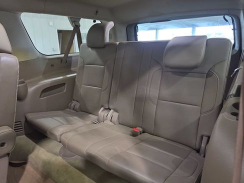 Used 2016 GMC Yukon XL SLT AWD/4WD image 28