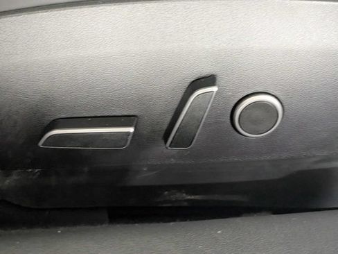 Used 2023 Tesla Model 3 Standard Range RWD image 18