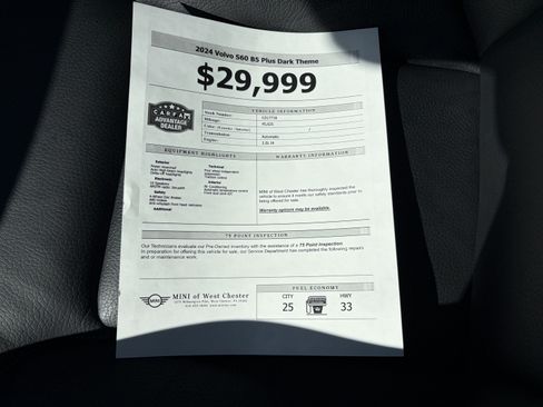 Used 2024 Volvo S60 B5 Plus AWD/4WD image 17