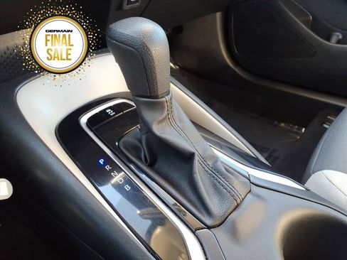 Used 2024 Toyota Corolla LE image 18