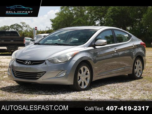 Used 2013 Hyundai Elantra Limited FWD image 1