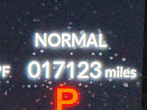Used 2025 Honda Pilot TrailSport image 25