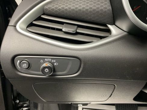 Certified 2024 Chevrolet Malibu LT image 14