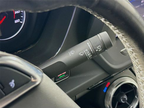 Used 2023 Chevrolet Camaro LT RWD image 7