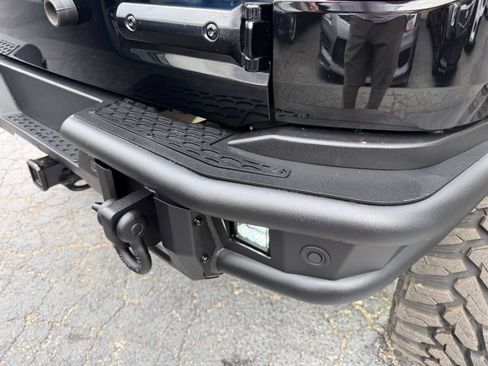 Used 2023 Ford Bronco Wildtrak AWD/4WD image 17