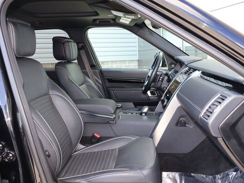 Certified 2023 Land Rover Discovery S R-Dynamic AWD/4WD image 31