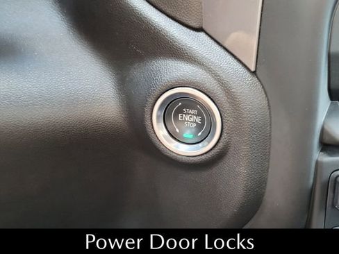 Used 2024 Chevrolet Silverado 2500 Custom w/ Custom Value Package image 29