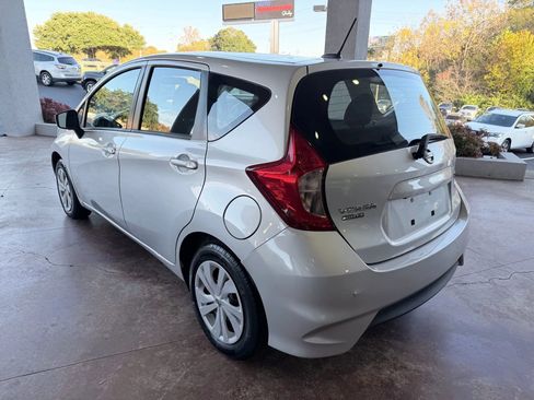 Used 2018 Nissan Versa Note SV image 5