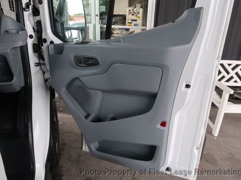 Used 2017 Ford Transit 350 XL RWD image 21