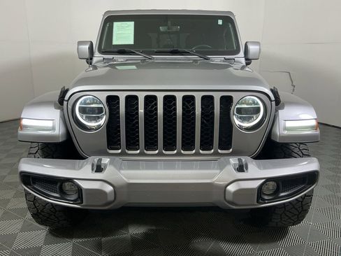 Used 2021 Jeep Gladiator Overland image 3