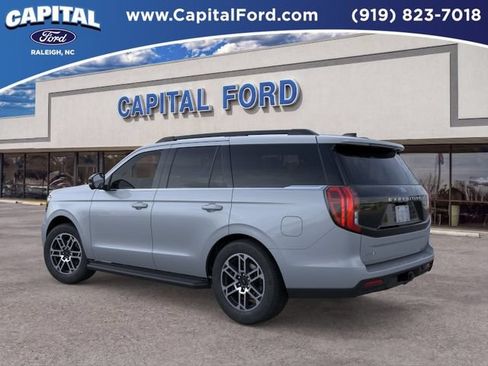 New 2026 Ford Expedition Active AWD/4WD image 4