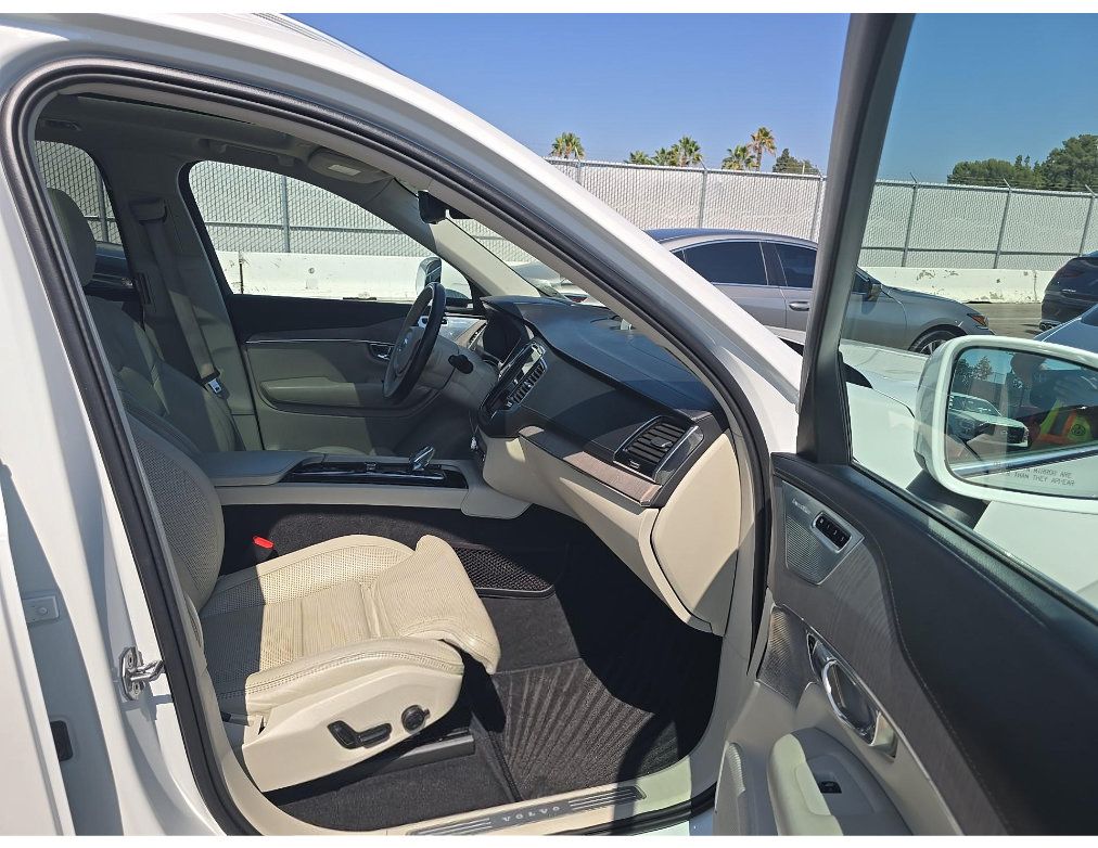 Used 2020 Volvo XC90 T8 Inscription AWD/4WD image 8
