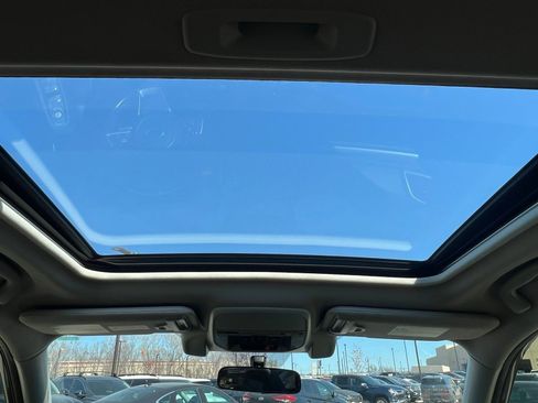 Used 2019 Subaru Forester Premium w/ All-Weather Package image 21