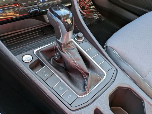 New 2026 Volkswagen Jetta SE image 24