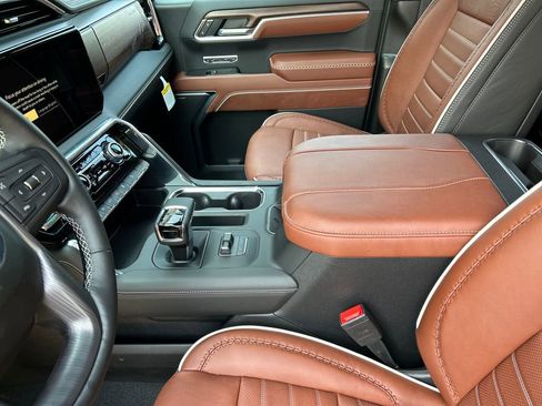 New 2026 GMC Sierra 1500 Denali Ultimate AWD/4WD image 16