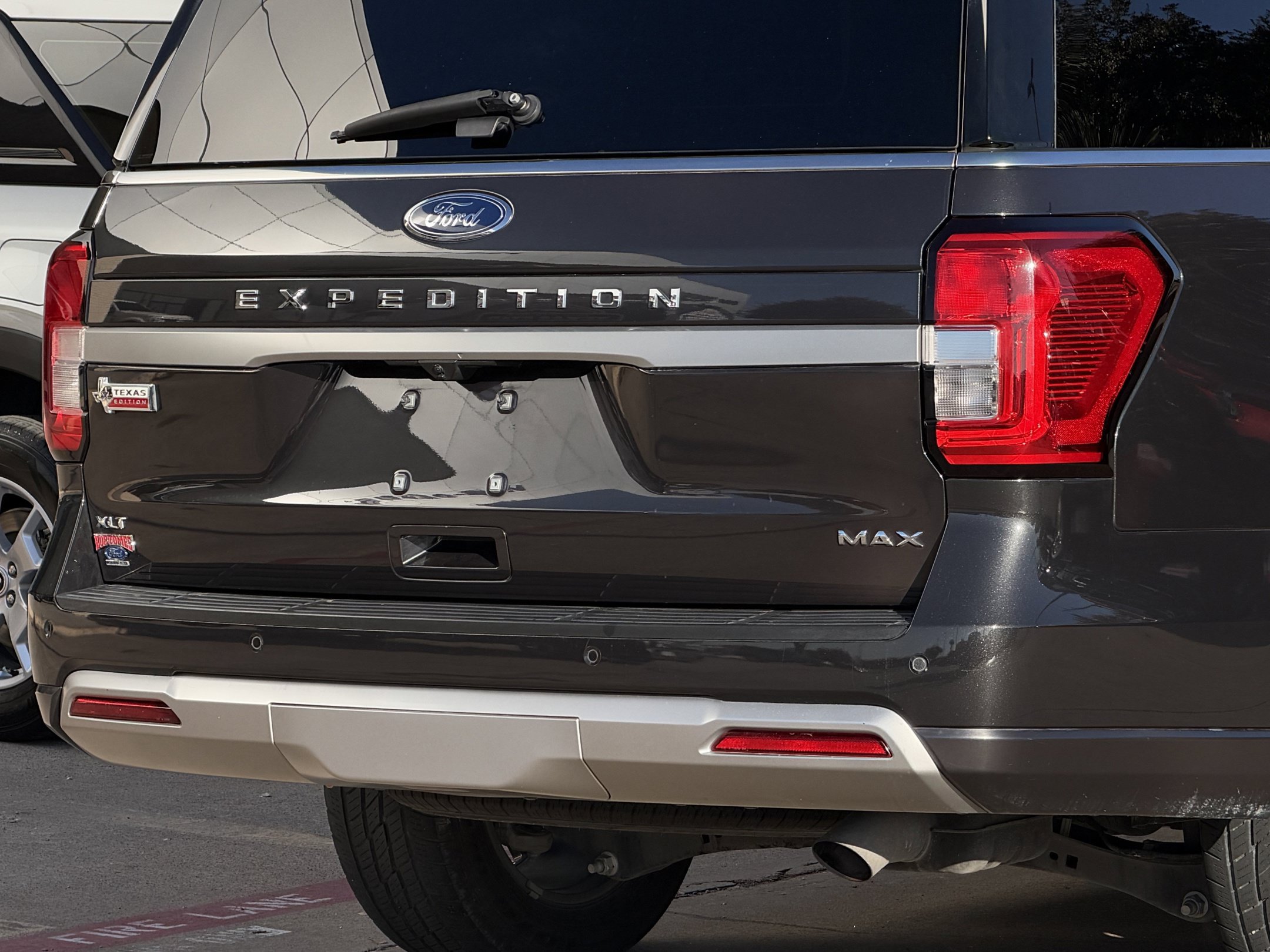 Used 2023 Ford Expedition Max XLT RWD image 7