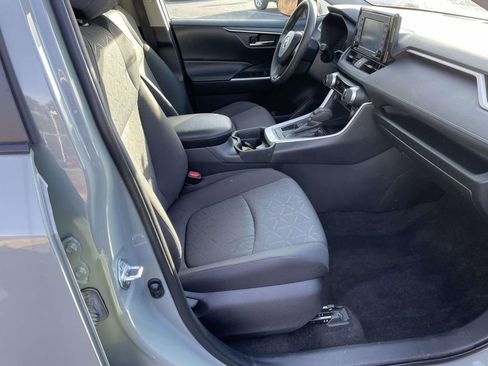 Used 2021 Toyota RAV4 XLE image 47