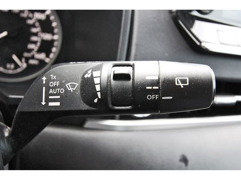 Used 2023 Mitsubishi Outlander SE FWD image 18