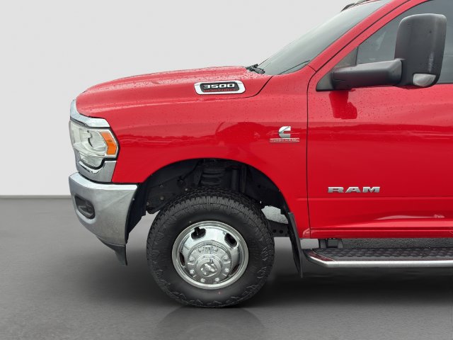 Used 2022 RAM 3500 Tradesman w/ Chrome Appearance Group AWD/4WD image 10