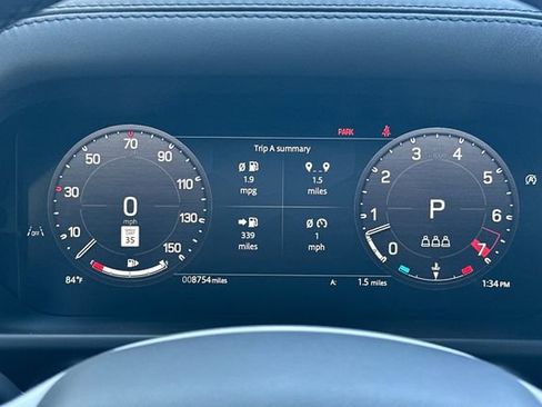Certified 2025 Land Rover Defender 110 X-Dynamic SE AWD/4WD image 23