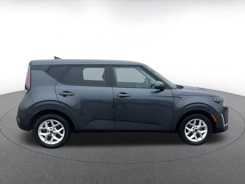 Used 2023 Kia Soul LX w/ Option Group 015 image 16