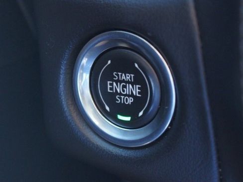 Certified 2021 Chevrolet Tahoe Z71 w/ Luxury Package image 8