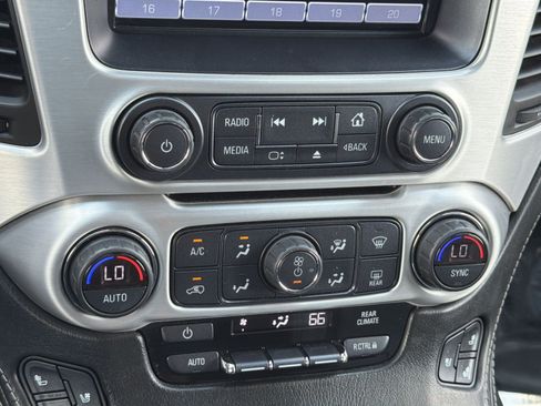 Used 2019 GMC Yukon XL SLT AWD/4WD image 20