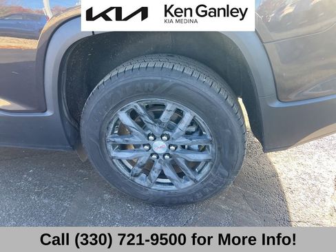 Used 2018 GMC Acadia SLT image 23