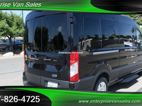 Used 2023 Ford Transit 350 XLT RWD image 5
