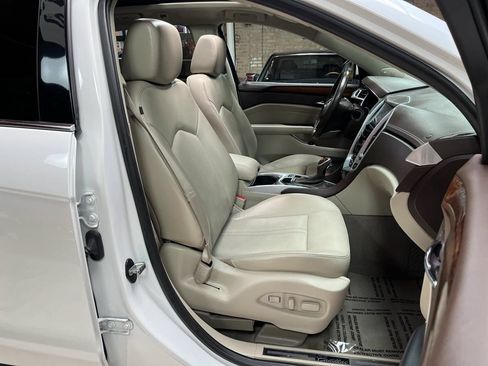 Used 2016 Cadillac SRX Luxury w/ Driver Assist Package FWD image 22