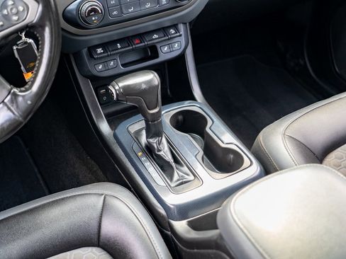 Used 2018 Chevrolet Colorado Z71 image 22