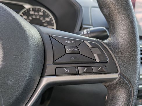 Used 2023 Nissan Altima 2.5 SV image 18