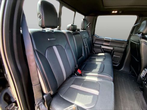 Used 2018 Ford F150 Platinum w/ Equipment Group 701A Luxury AWD/4WD image 18