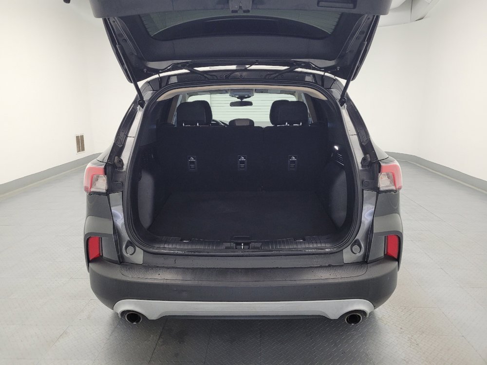Used 2020 Ford Escape SE FWD image 29