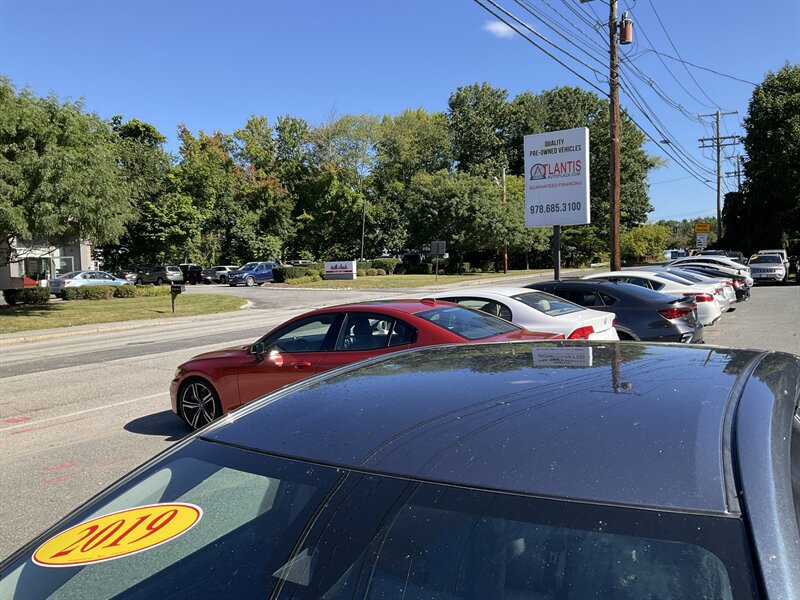 Used 2019 Toyota Corolla L FWD image 9