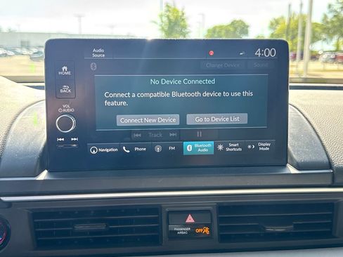 Used 2025 Honda Pilot Touring image 25